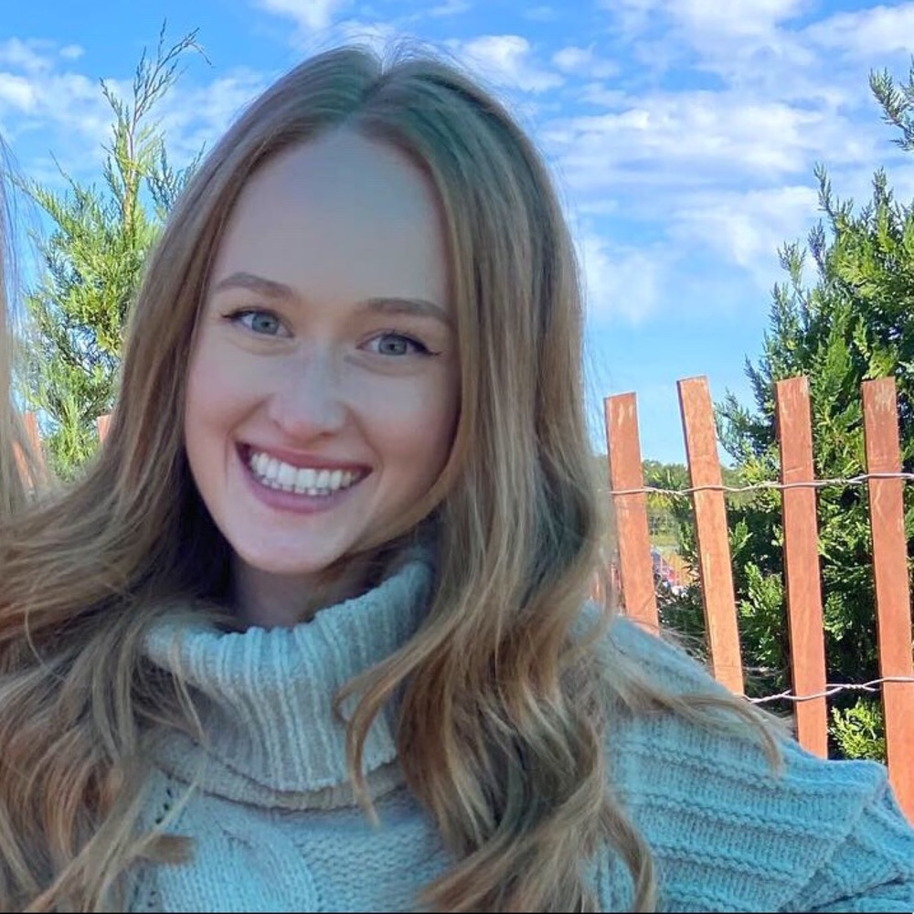 Meet your Posher, Jennifer